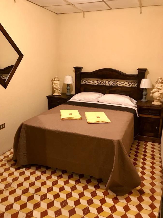 Los Angeles De La Alameda, Hostel Antigua Exteriör bild