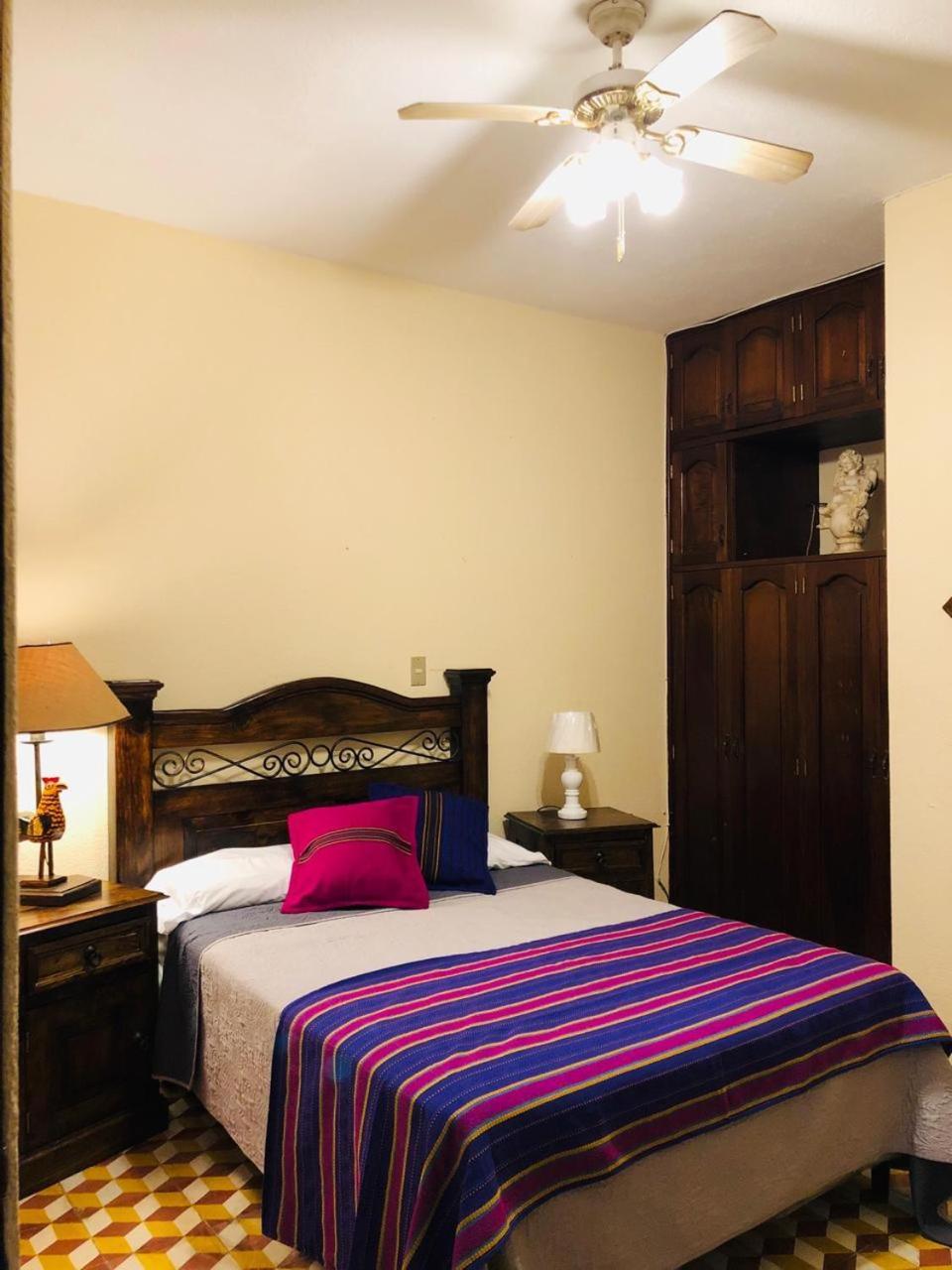 Los Angeles De La Alameda, Hostel Antigua Exteriör bild