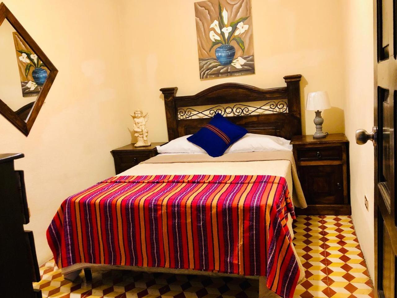 Los Angeles De La Alameda, Hostel Antigua Exteriör bild