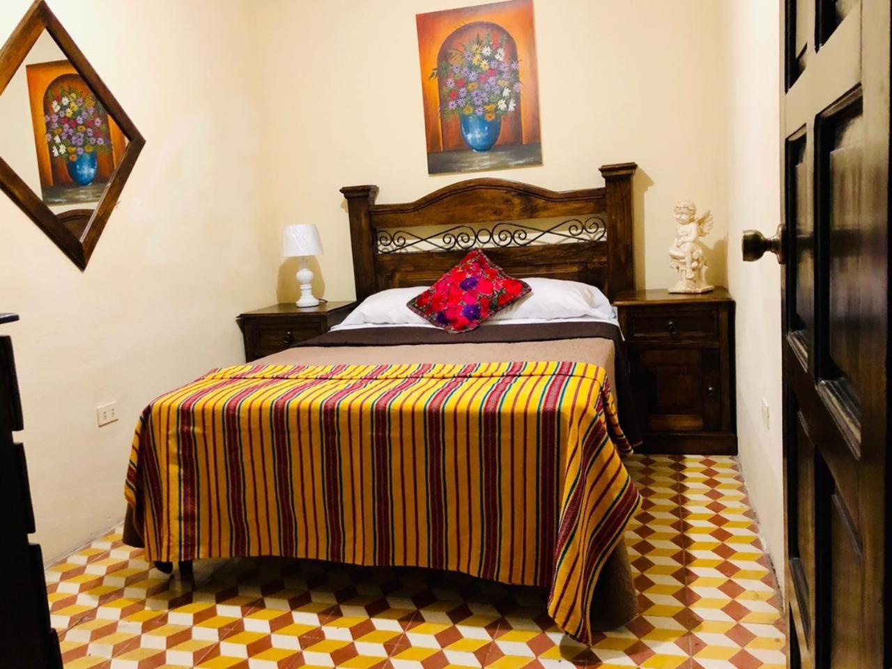 Los Angeles De La Alameda, Hostel Antigua Exteriör bild